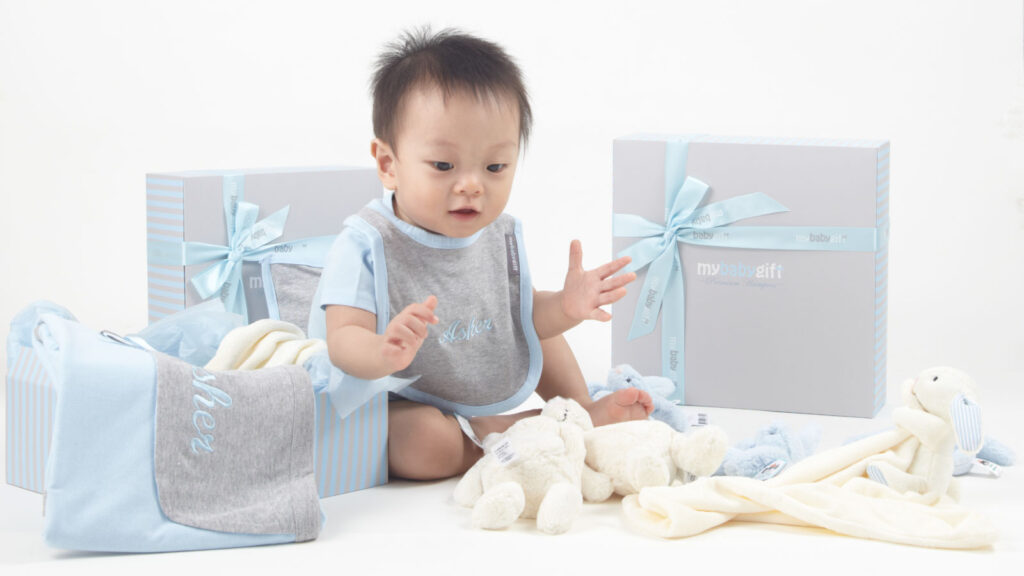 First month gift hampers
